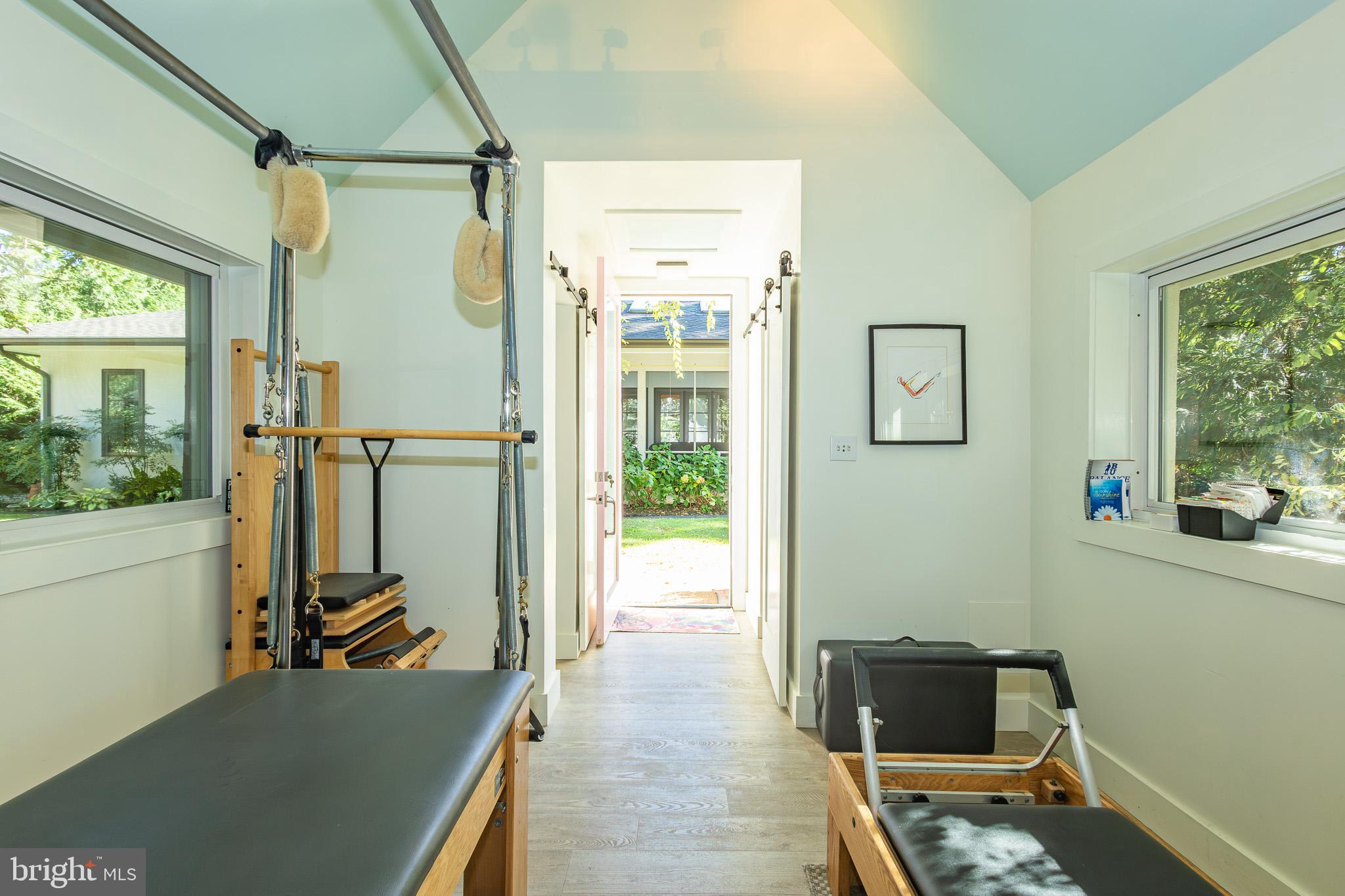 1004 MOSS HAVEN COURT