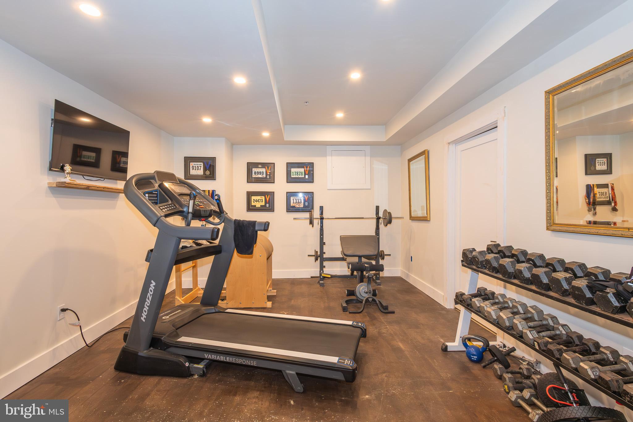 1004 MOSS HAVEN COURT