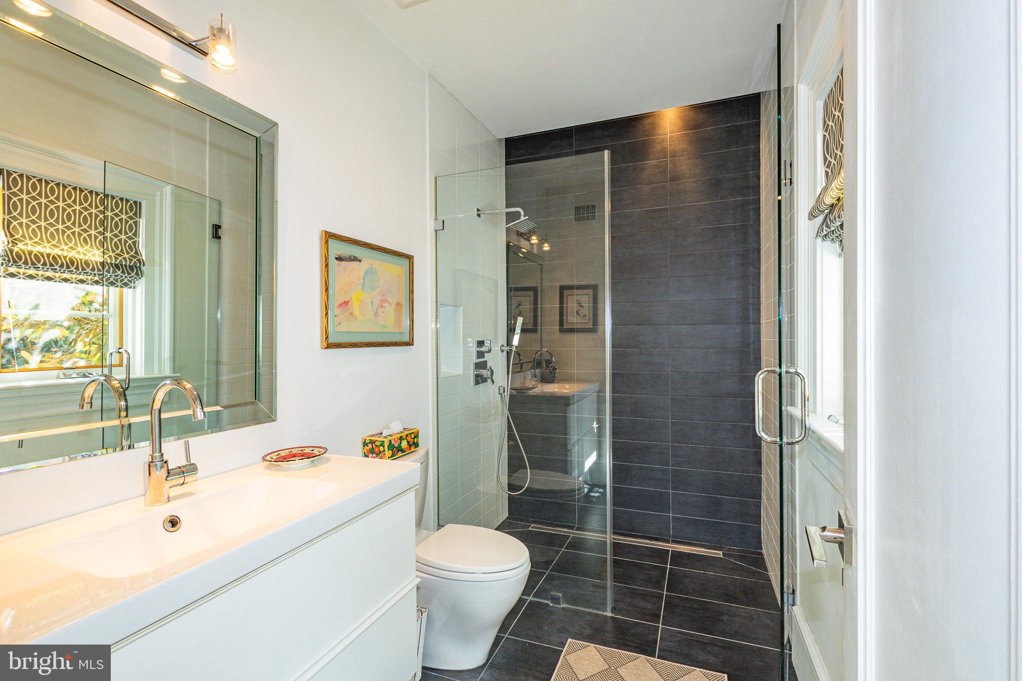 1004 MOSS HAVEN COURT