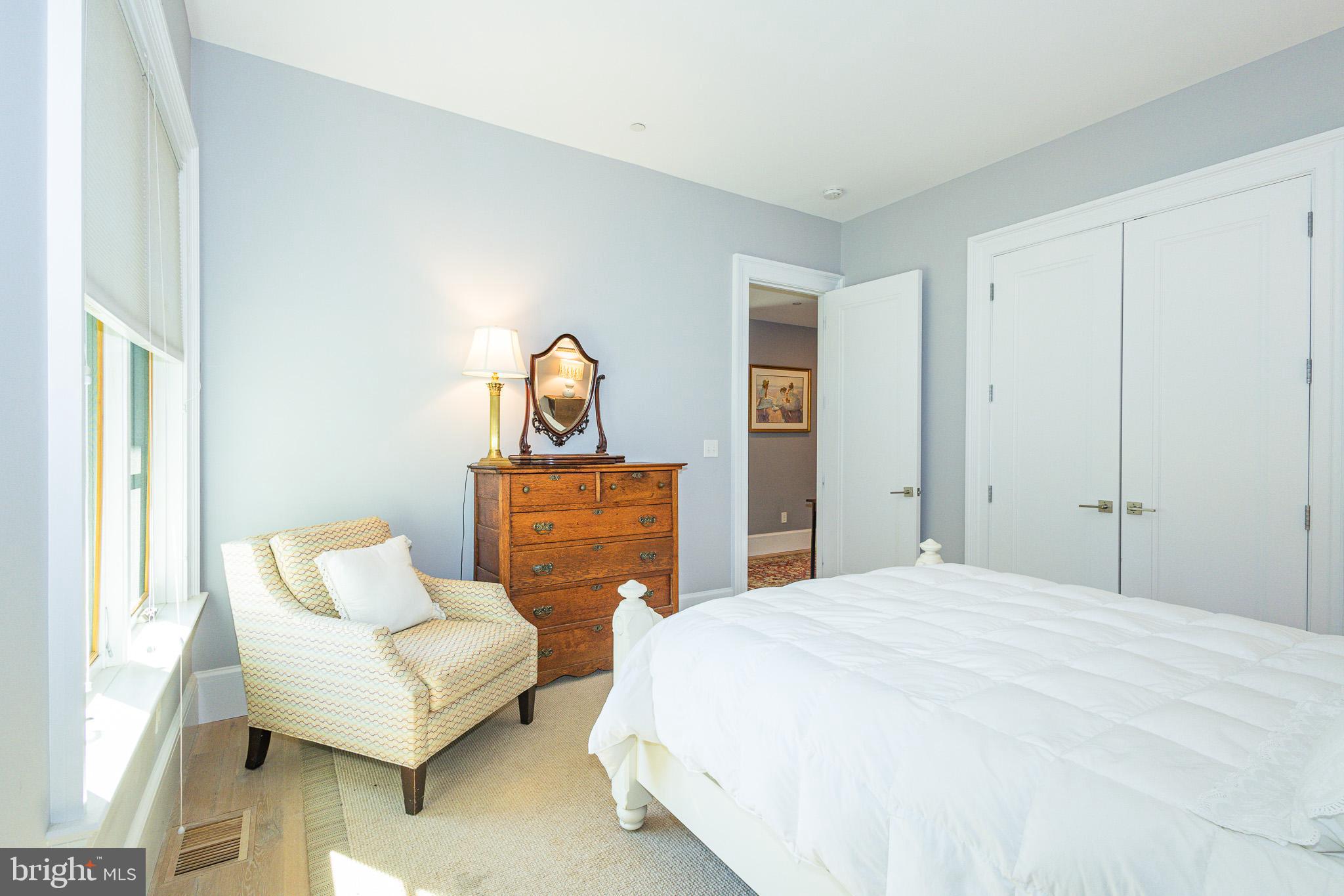 1004 MOSS HAVEN COURT