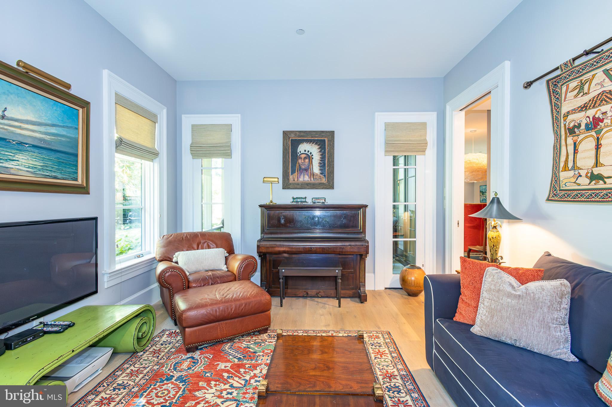 1004 MOSS HAVEN COURT