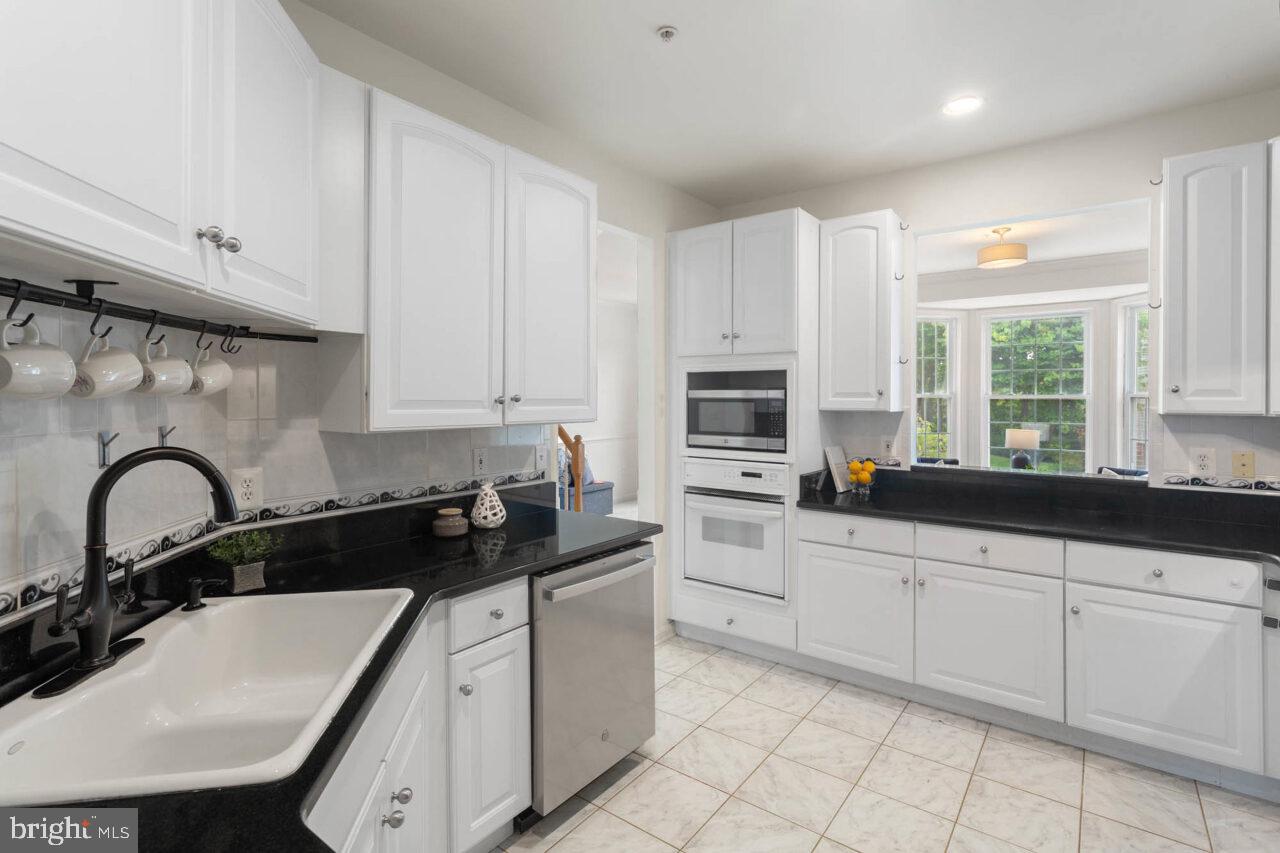 612 ANDREW HILL ROAD