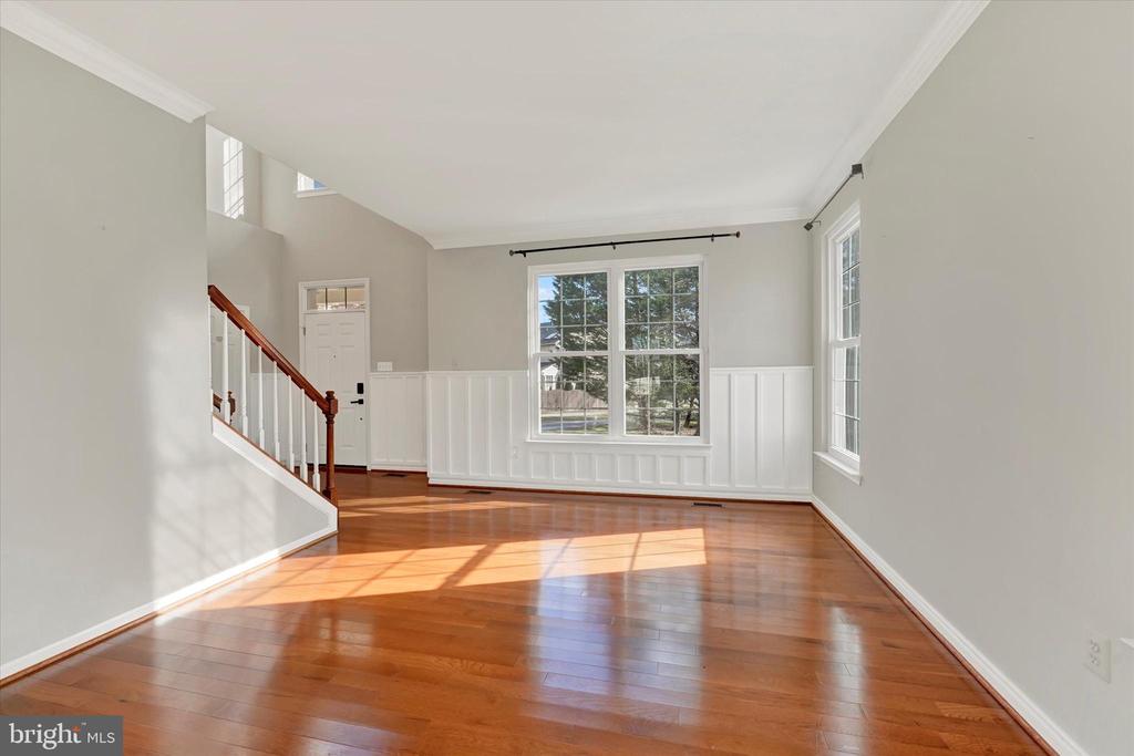 1590 CHAPMAN ROAD