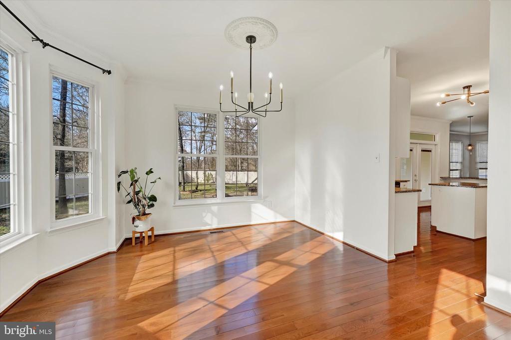 1590 CHAPMAN ROAD