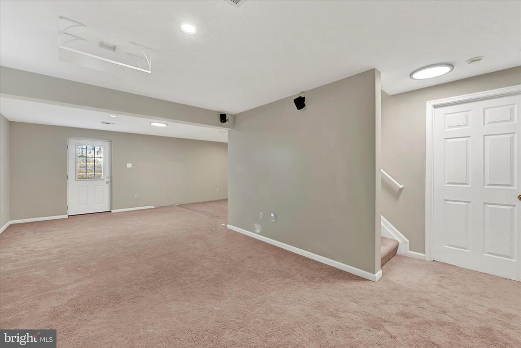 1590 CHAPMAN ROAD