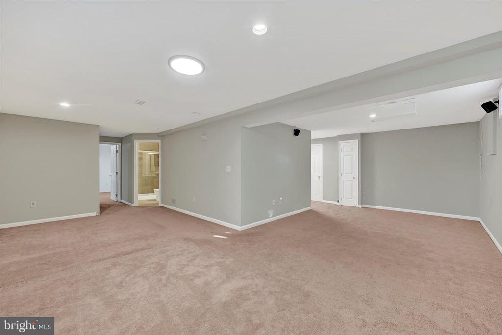 1590 CHAPMAN ROAD