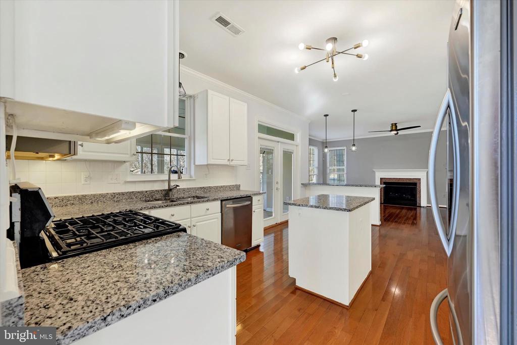 1590 CHAPMAN ROAD