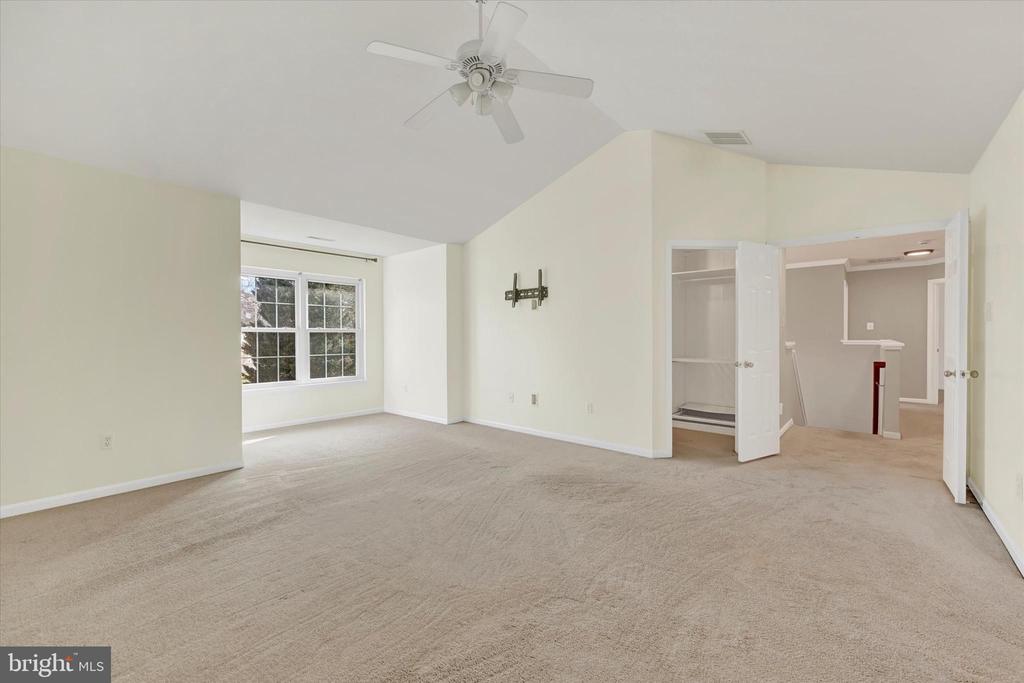 1590 CHAPMAN ROAD