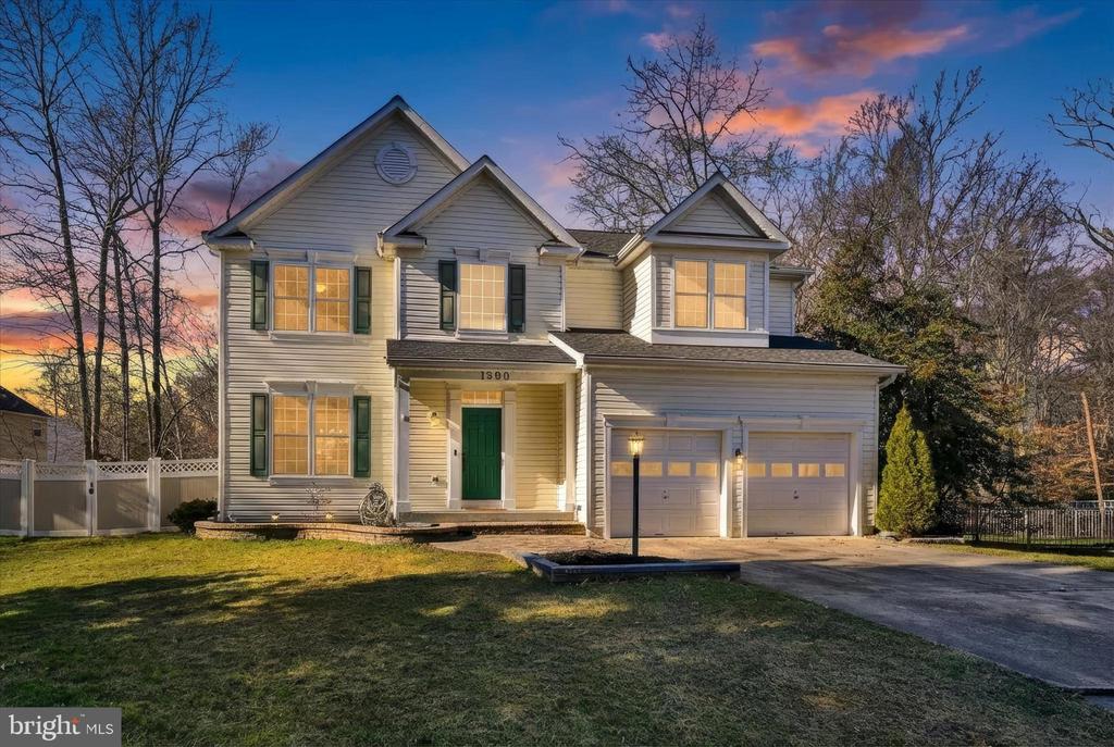 1590 CHAPMAN ROAD
