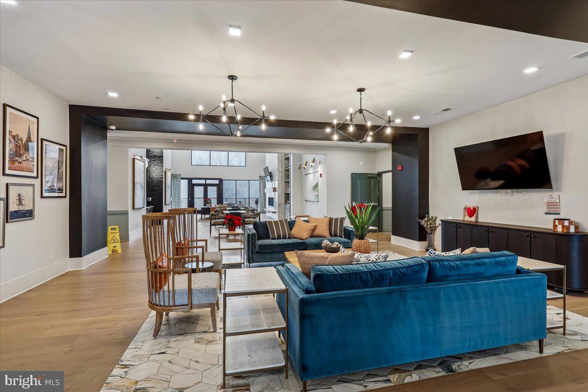 78 OLD MILL BOTTOM ROAD N 409