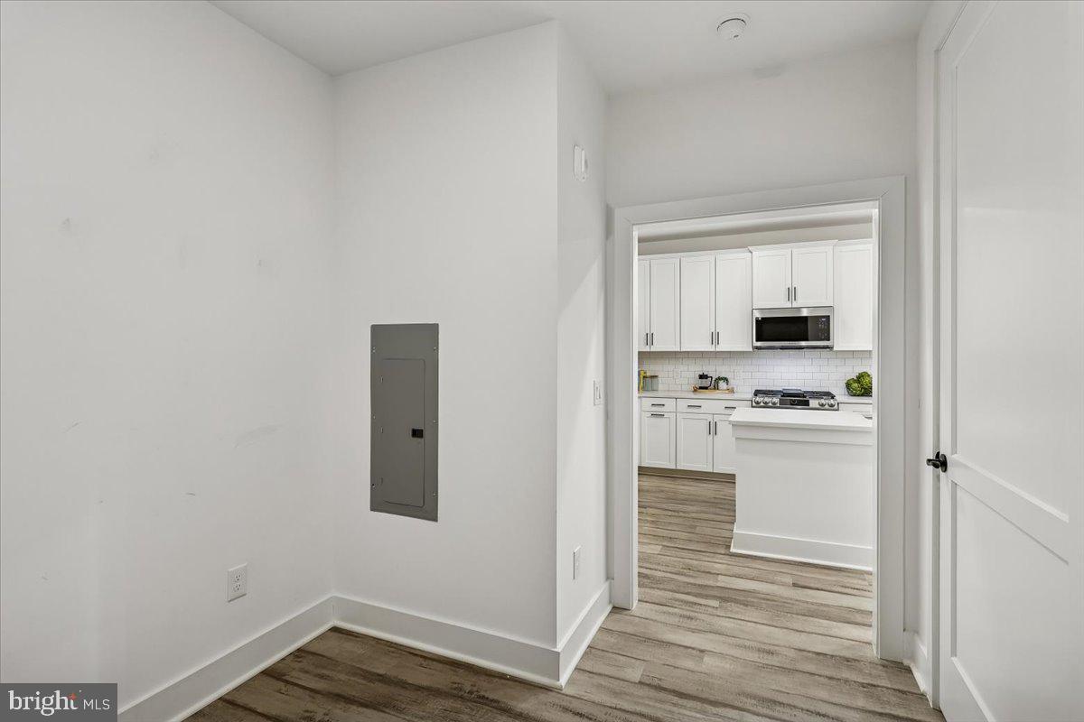 78 OLD MILL BOTTOM ROAD N 409