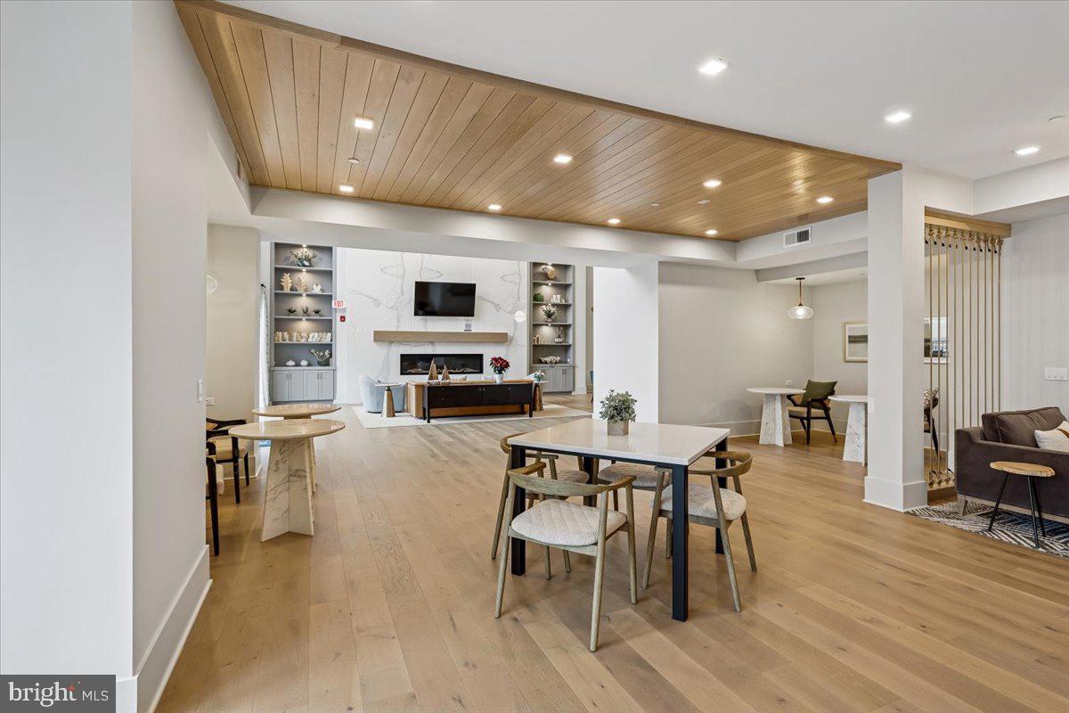 78 OLD MILL BOTTOM ROAD N 409