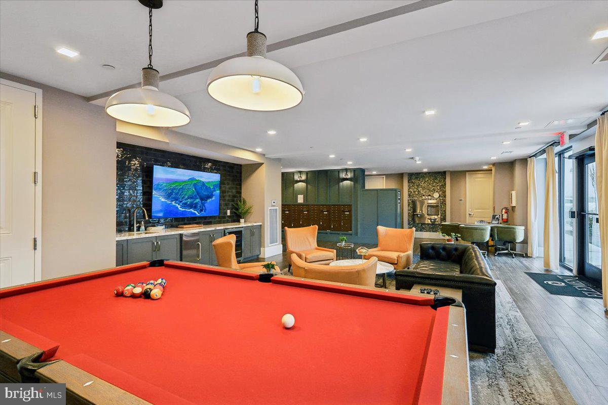 78 OLD MILL BOTTOM ROAD N 409