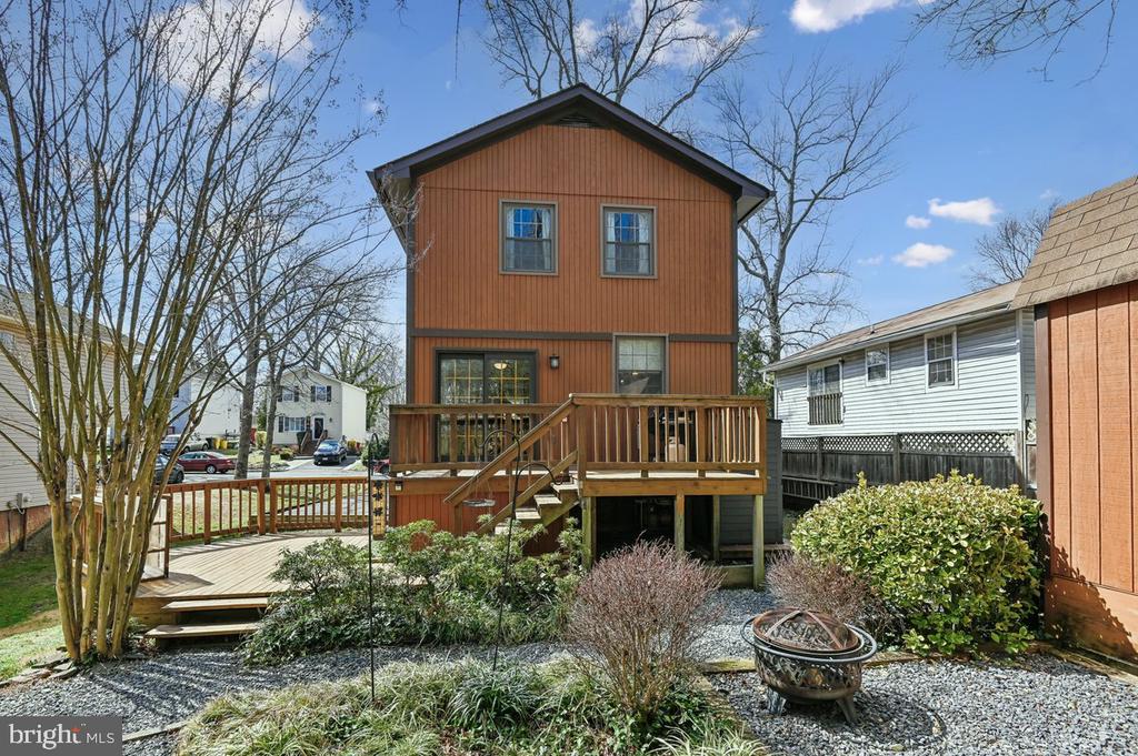 1737 RIDGELY ROAD