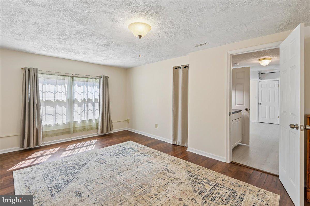 1737 RIDGELY ROAD