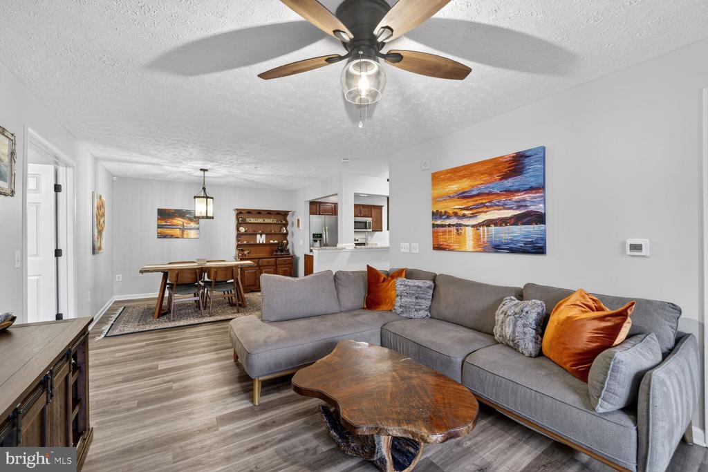 603 BURTONS COVE WAY 3