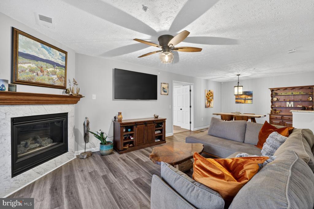 603 BURTONS COVE WAY 3
