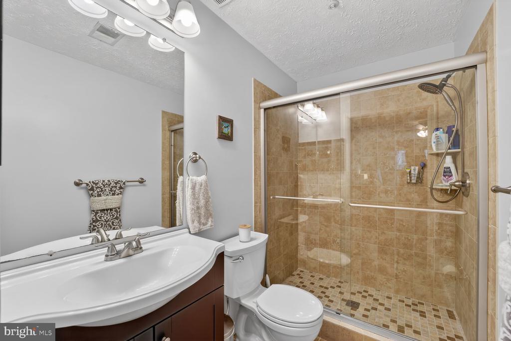 603 BURTONS COVE WAY 3