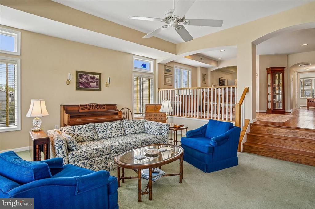 7001 CLINTON COURT 7B