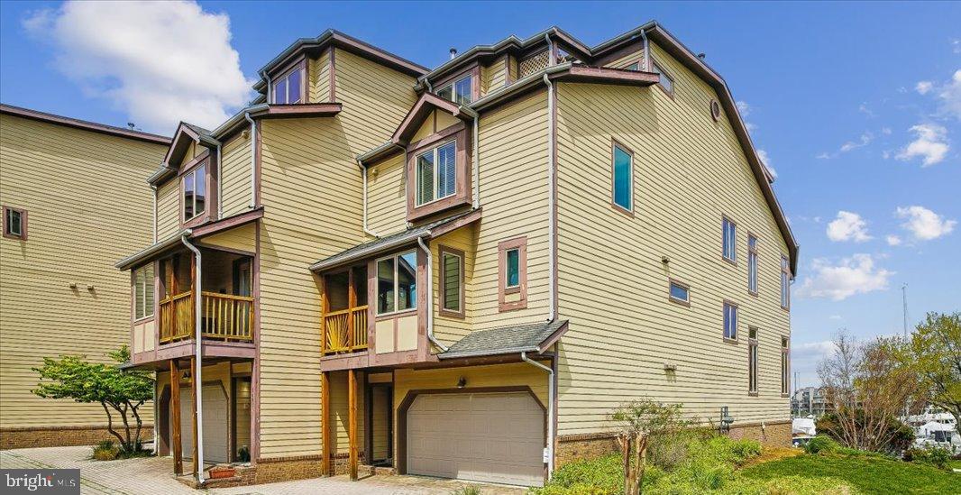7001 CLINTON COURT 7B