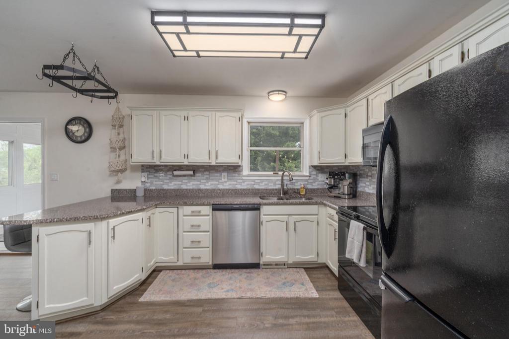 7763 OLD HOUSE ROAD