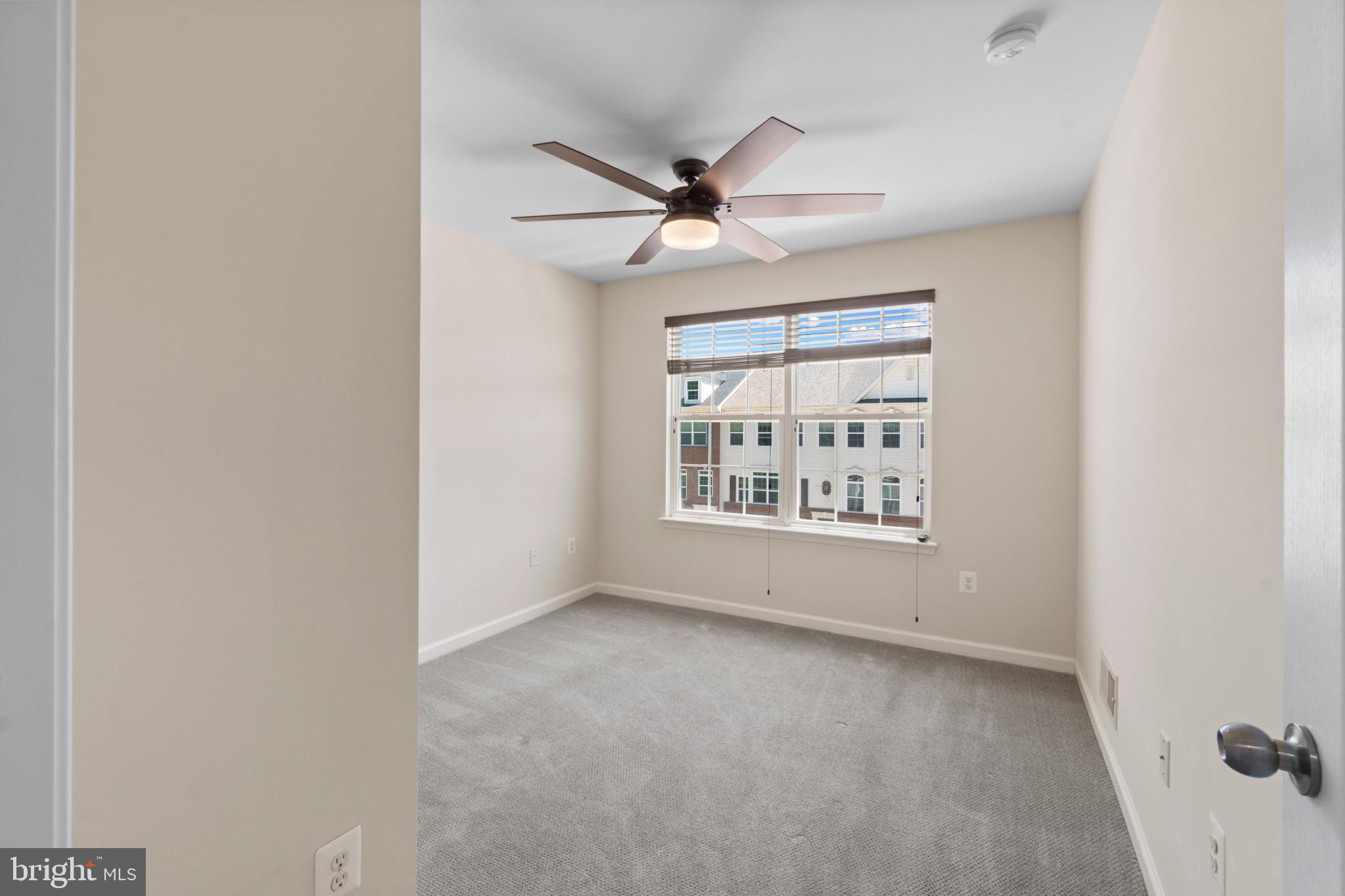 722 HIDDEN OAK