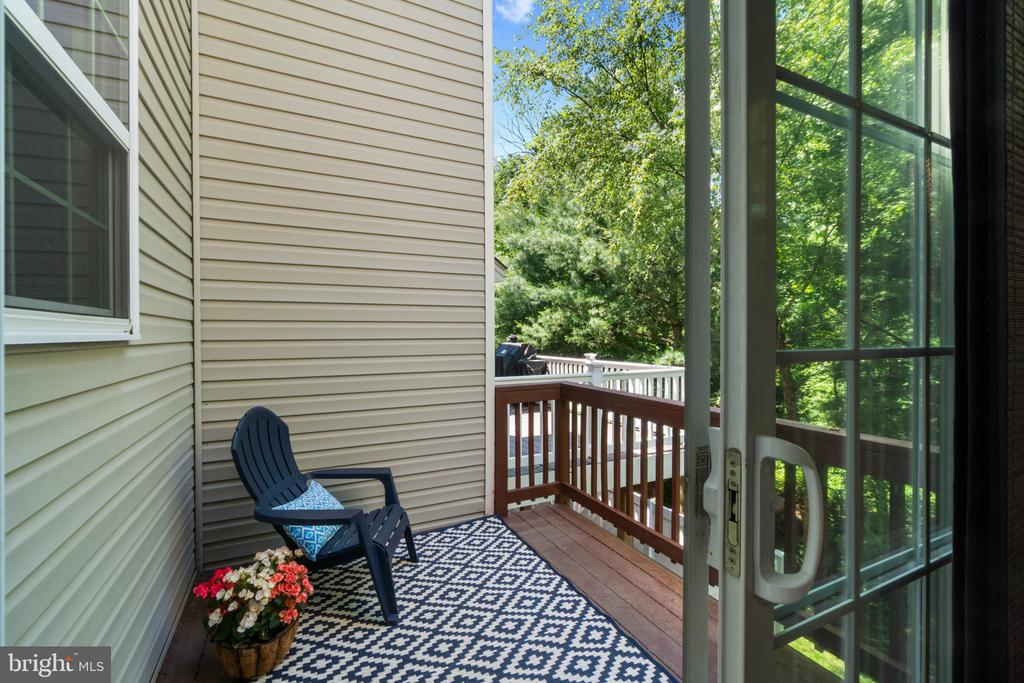 722 HIDDEN OAK