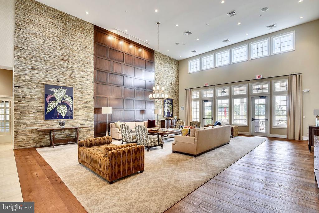 3026 SUNNY RIDGE DRIVE
