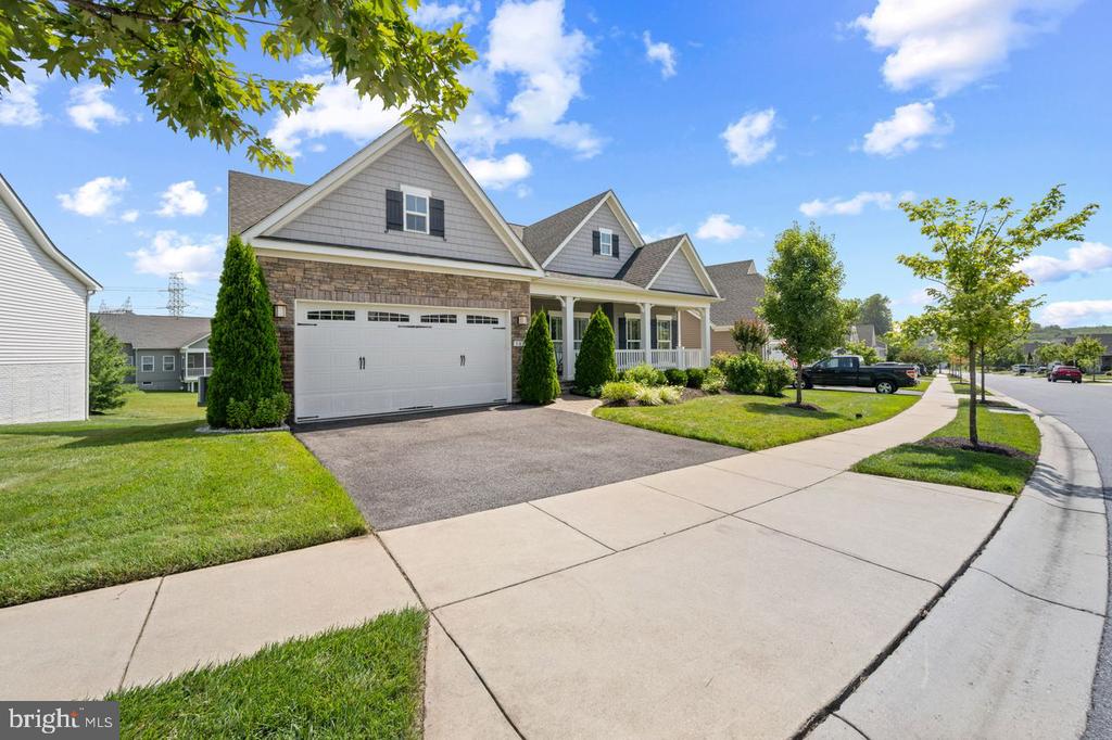 3026 SUNNY RIDGE DRIVE
