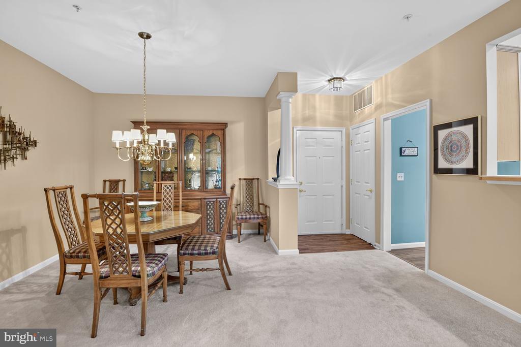 420 HAMLET CLUB DRIVE Unit: 304