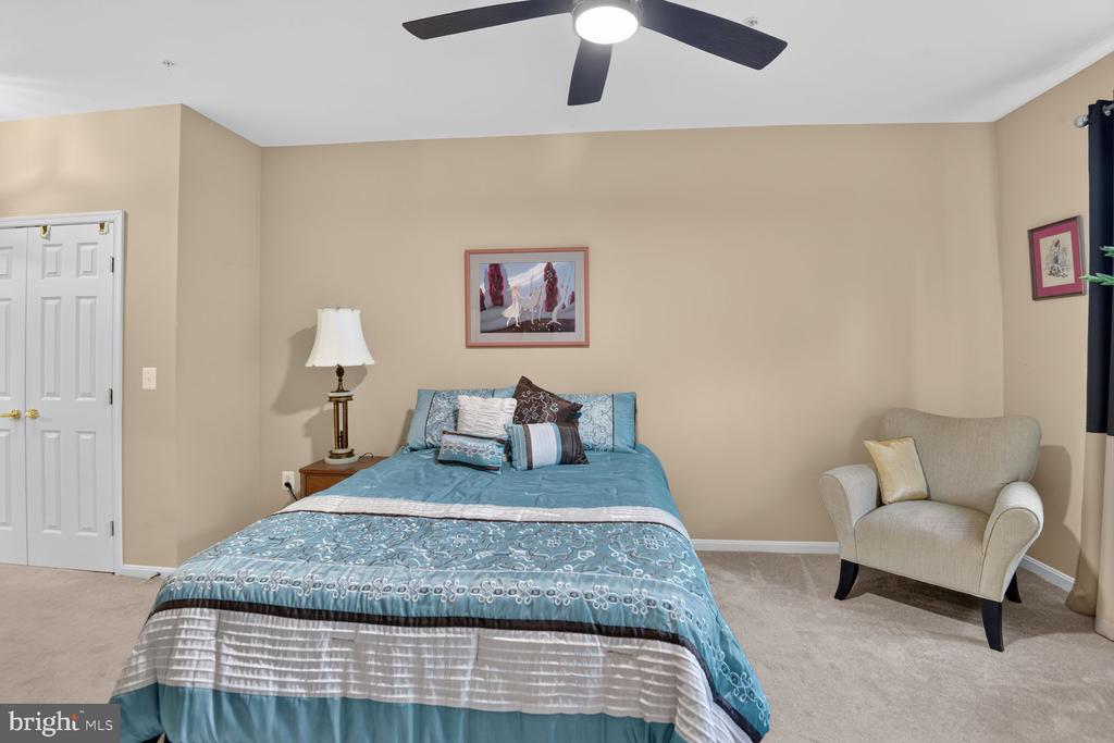 420 HAMLET CLUB DRIVE Unit: 304