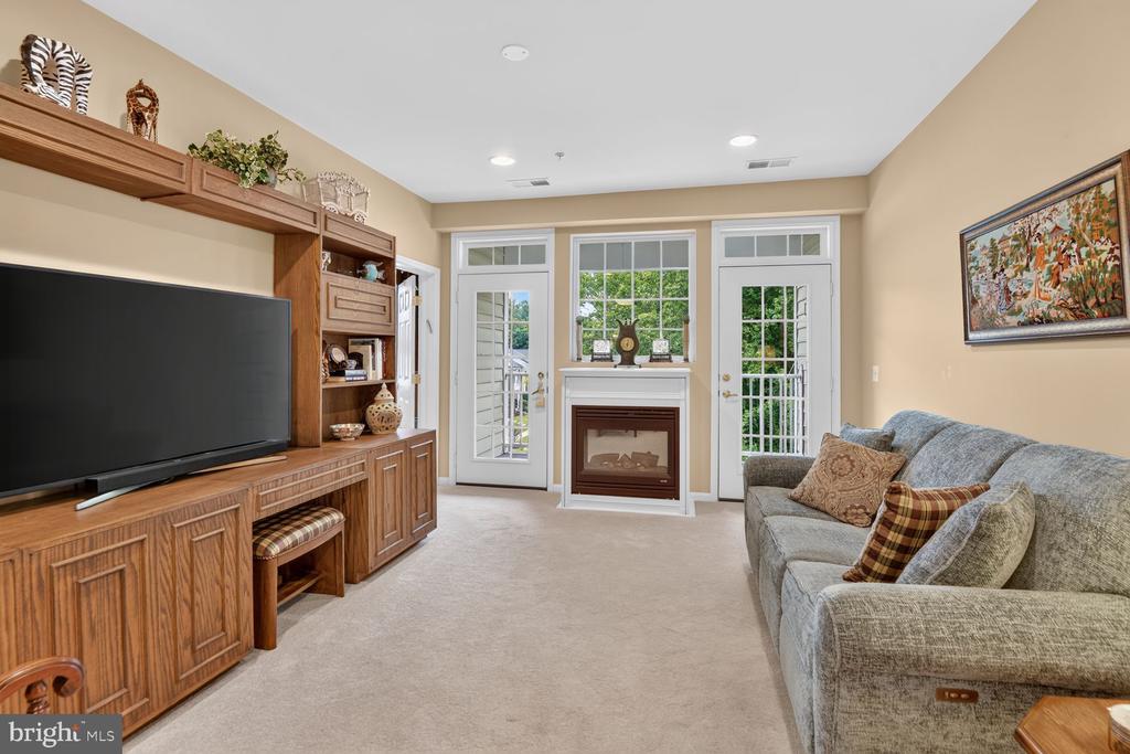 420 HAMLET CLUB DRIVE Unit: 304