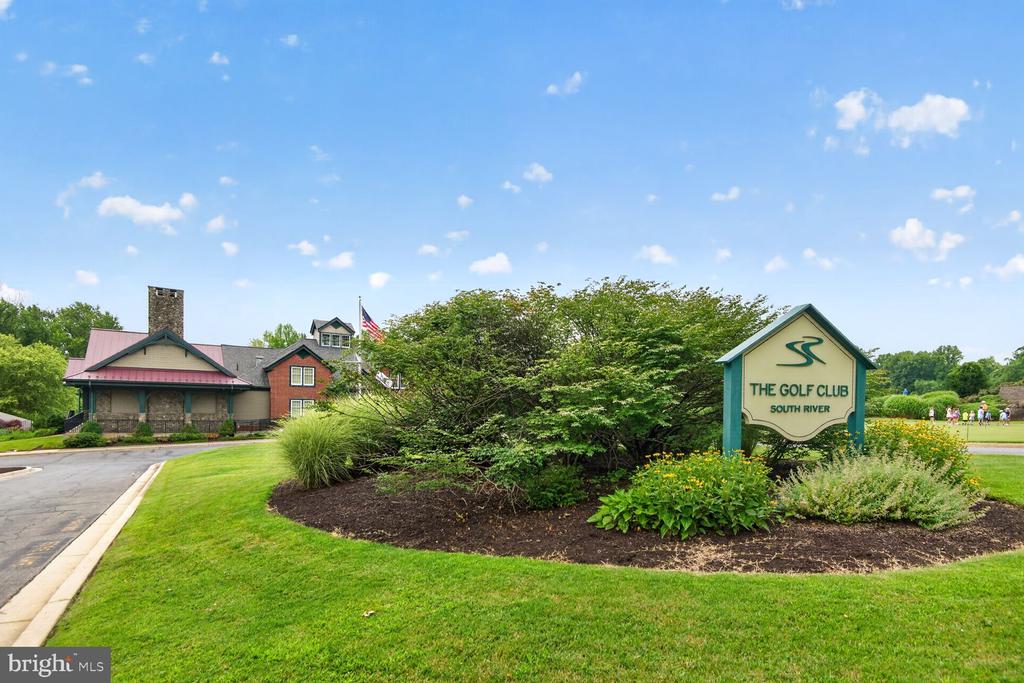 420 HAMLET CLUB DRIVE Unit: 304