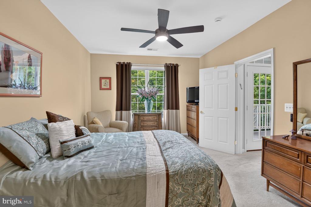 420 HAMLET CLUB DRIVE Unit: 304