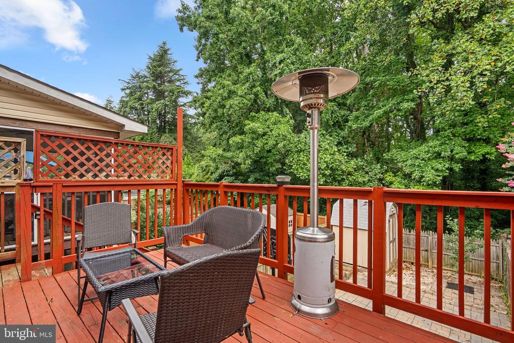 1424 FOXWOOD COURT