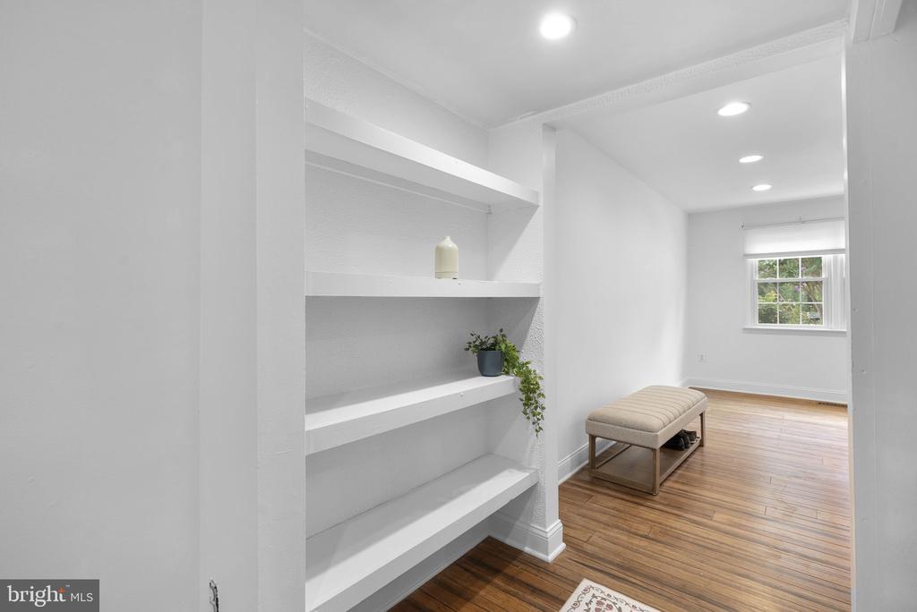 1424 FOXWOOD COURT