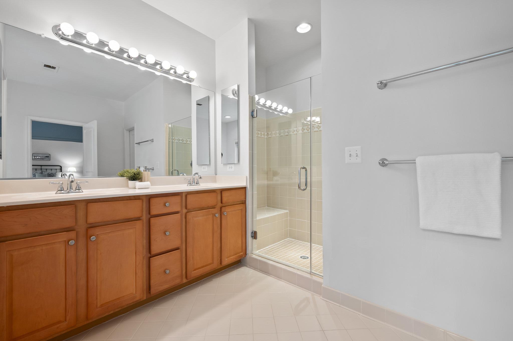 1702 JONAFREE COURT