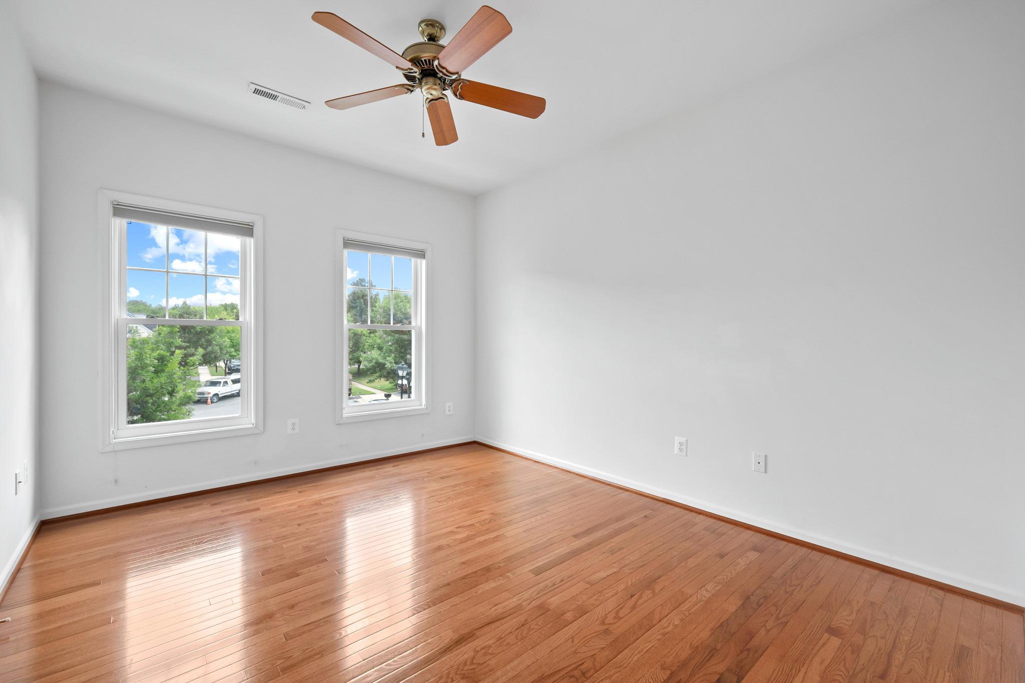 1702 JONAFREE COURT