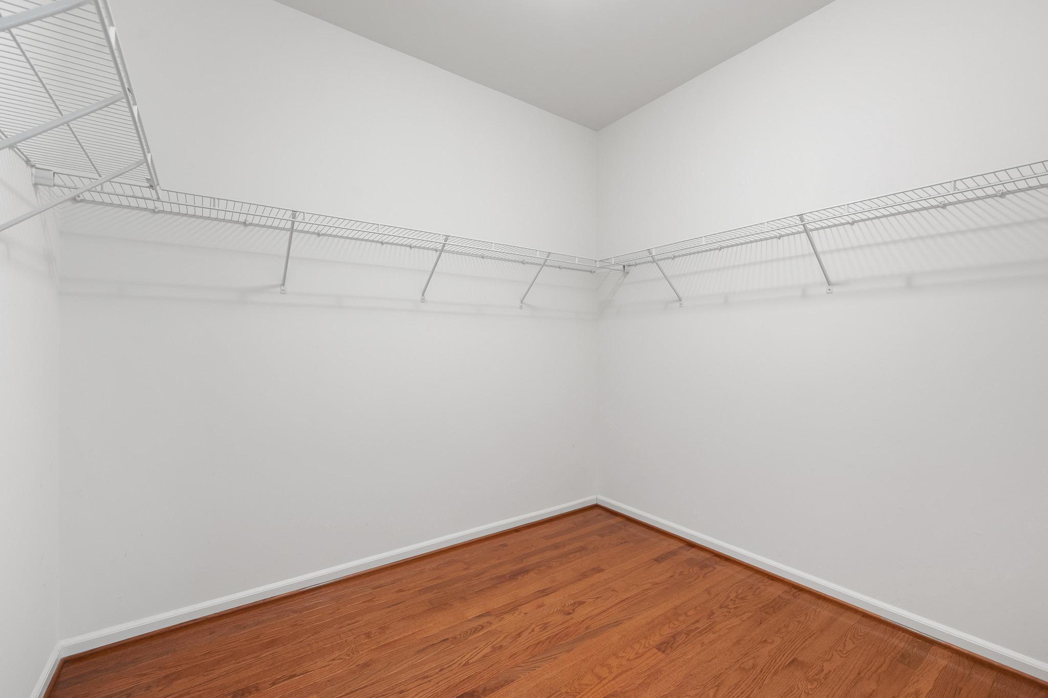 1702 JONAFREE COURT