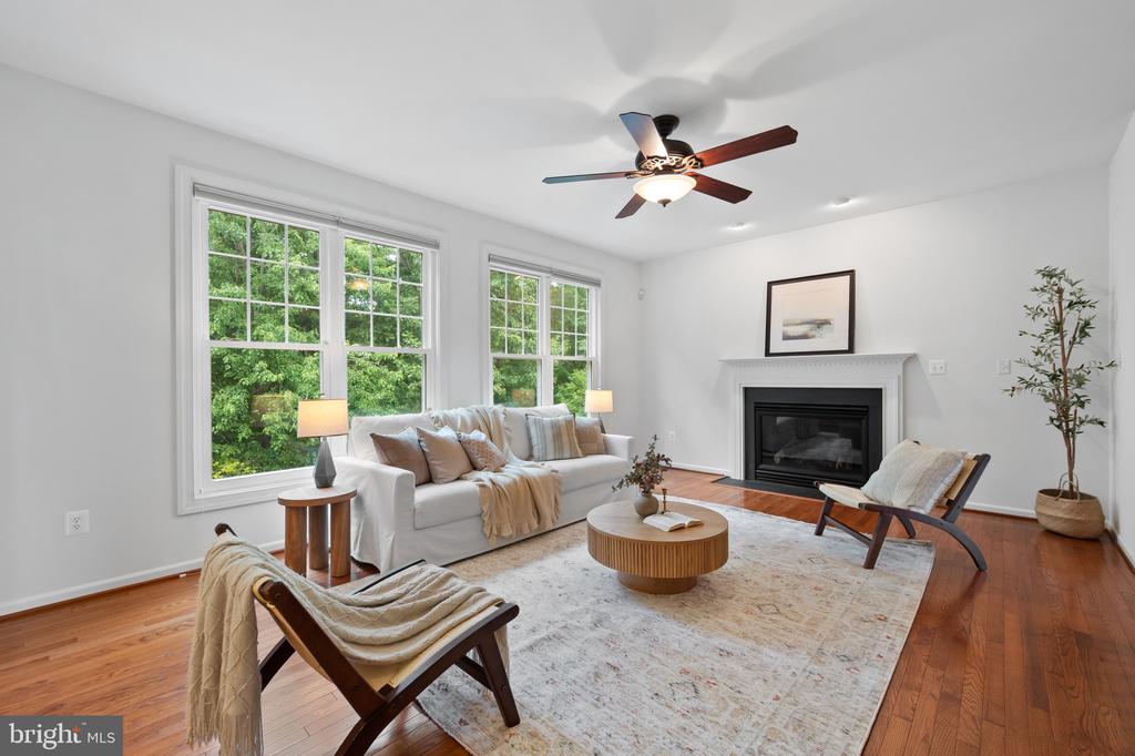 1702 JONAFREE COURT