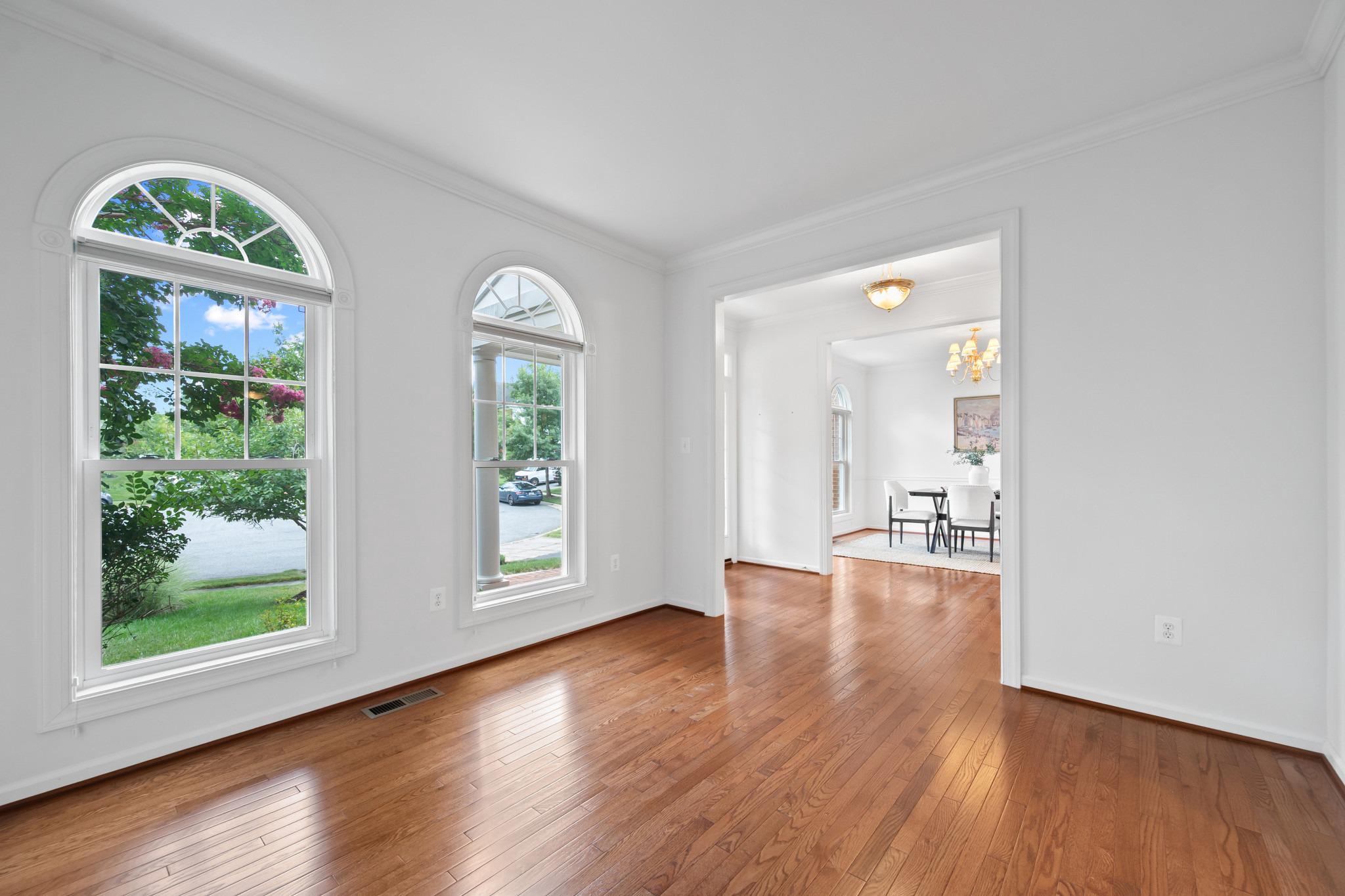 1702 JONAFREE COURT