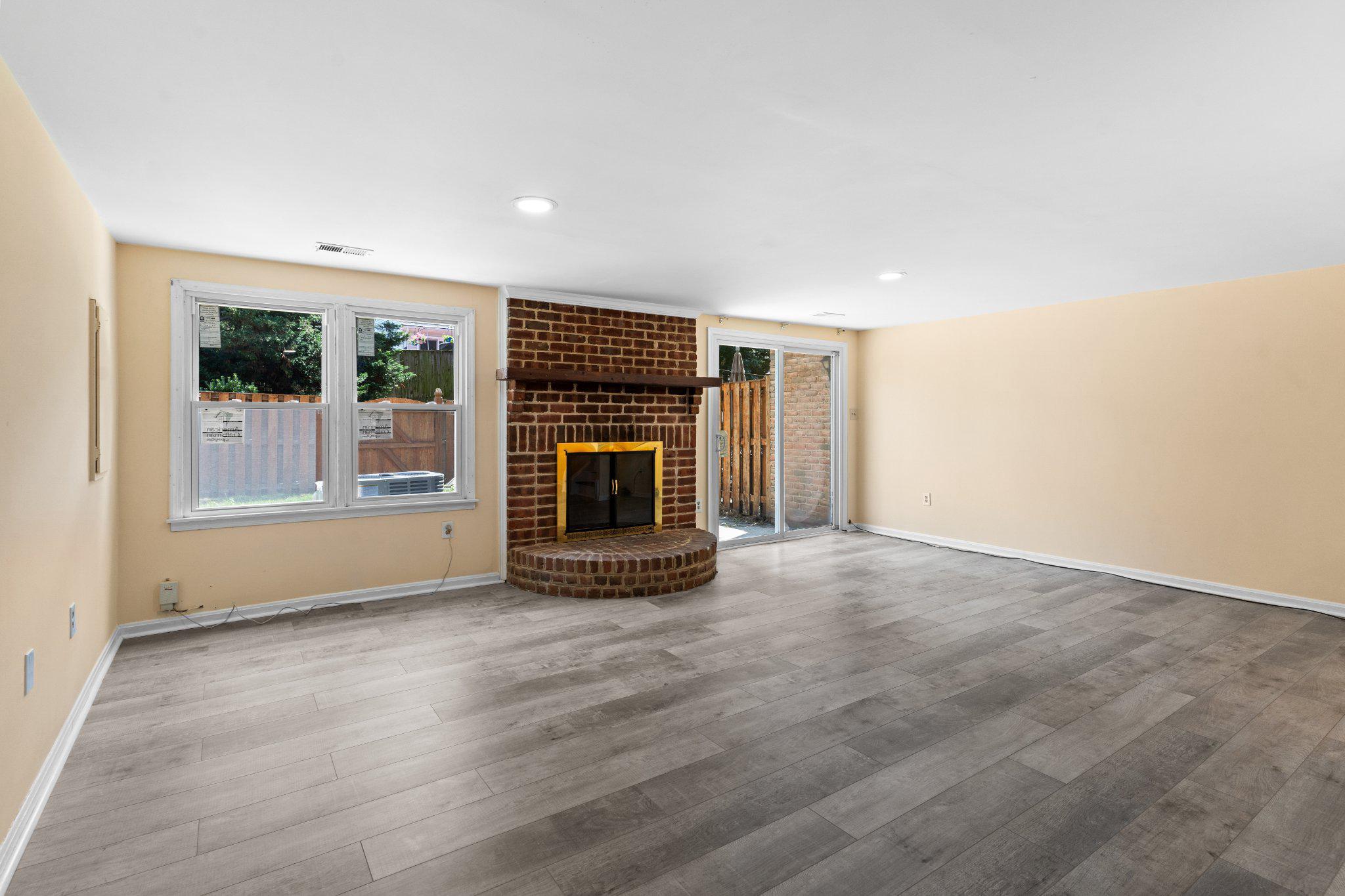 1159 JEFFREY DRIVE