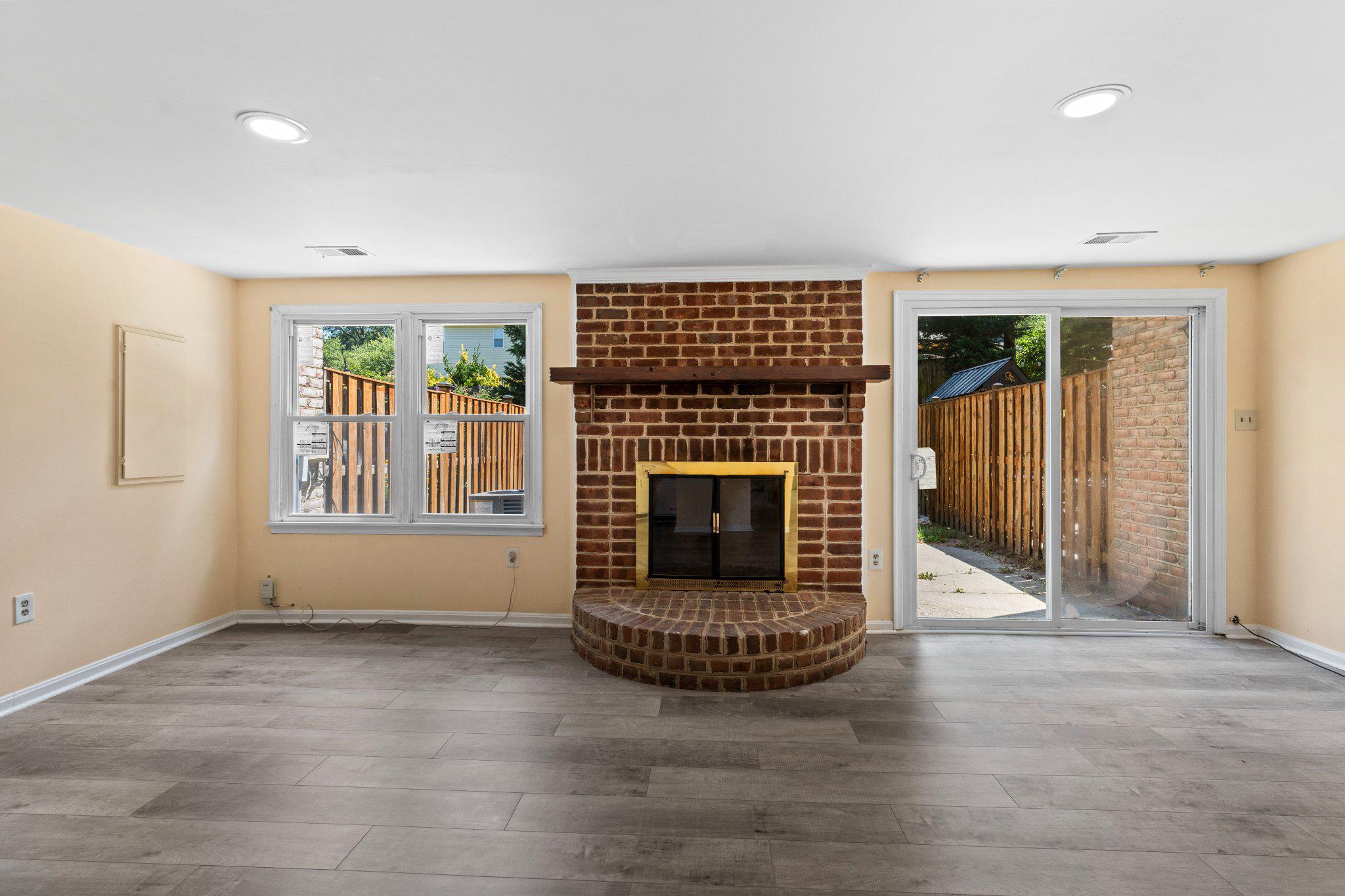 1159 JEFFREY DRIVE