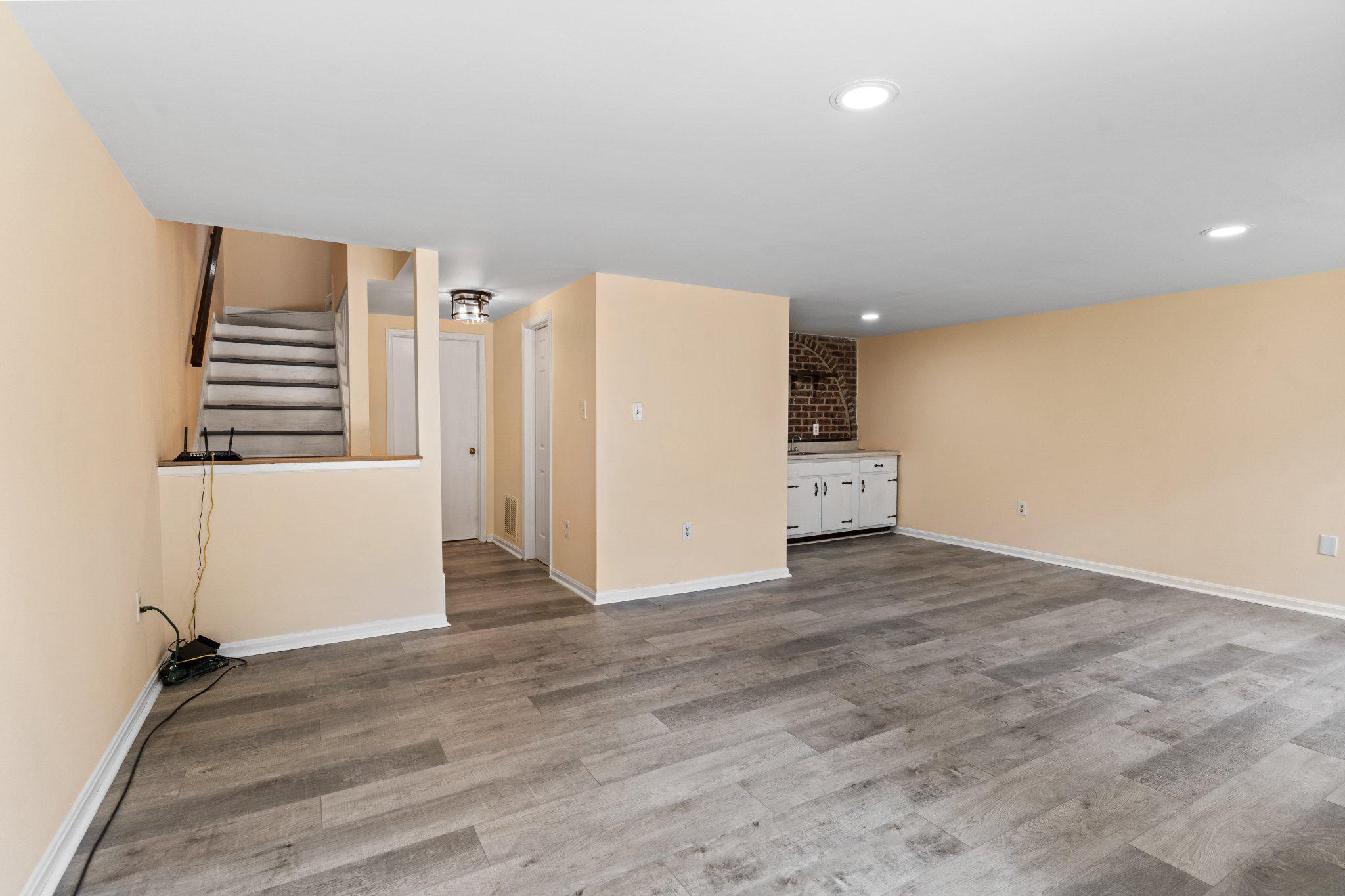 1159 JEFFREY DRIVE