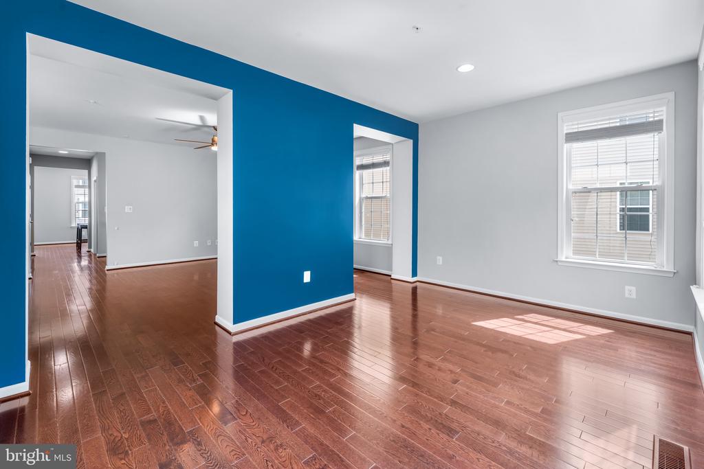 113 MERLOT STREET