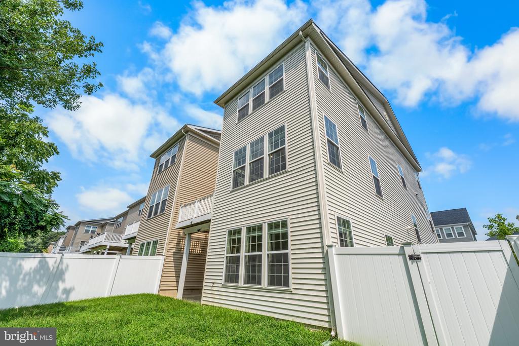 113 MERLOT STREET