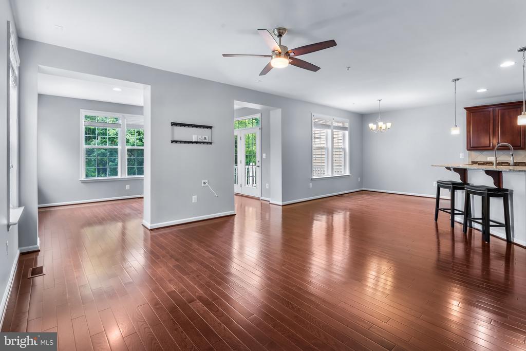 113 MERLOT STREET