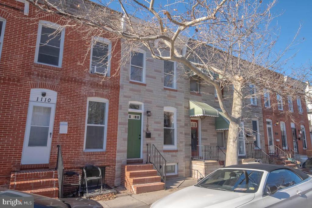 1108 W Hamburg St