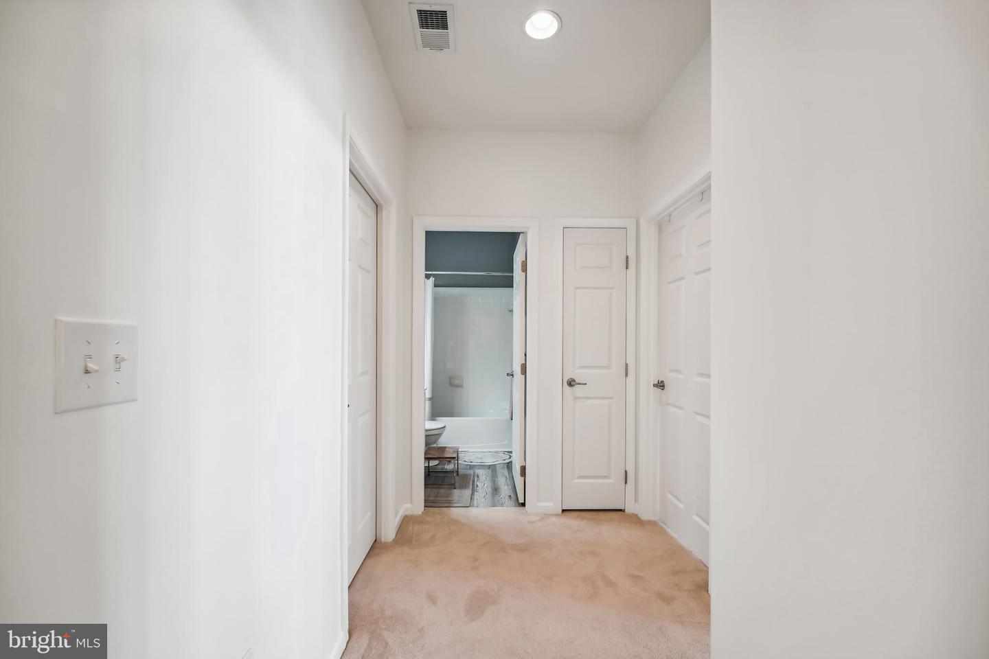 2330 Forest Ridge Ter #7