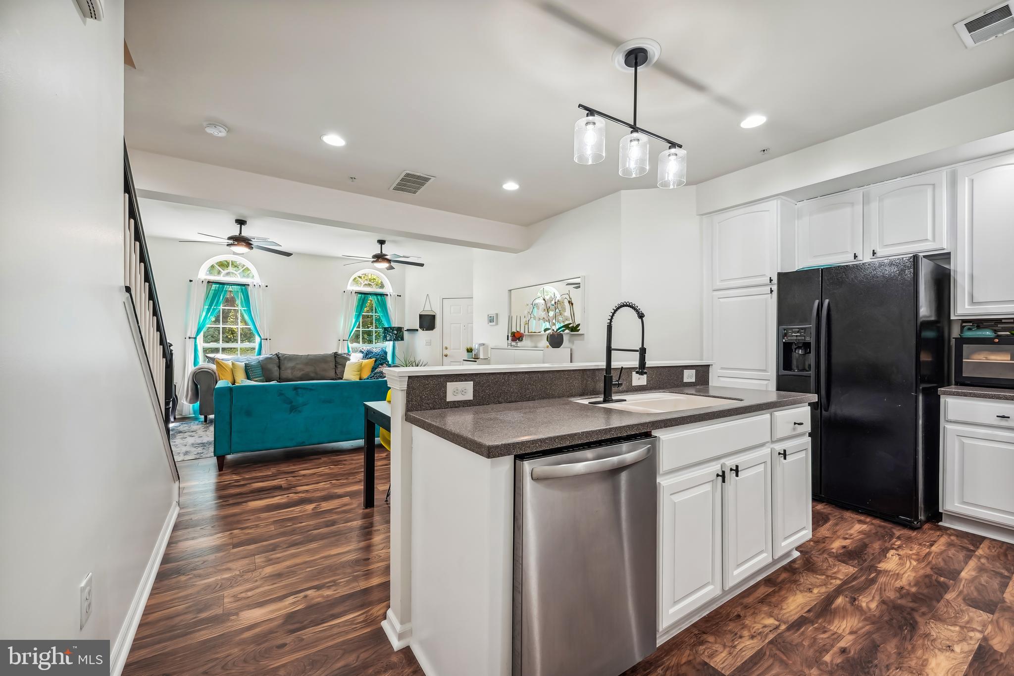 2330 FOREST RIDGE TERRACE 7